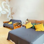 Mas La Llum, La Casa De Palla Arens de Lledo