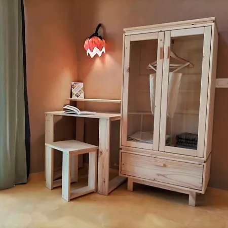 בית כפרי Mas La Llum, La Casa De Palla *