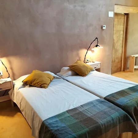 Mas La Llum, La Casa De Palla *