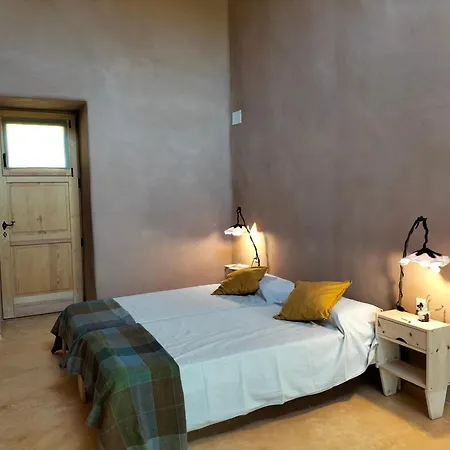 Mas La Llum, La Casa De Palla *