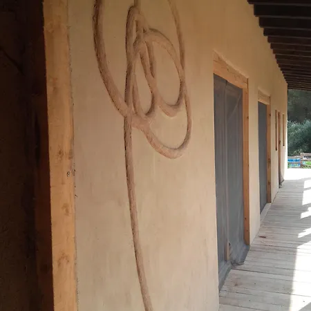 Mas La Llum, La Casa De Palla *