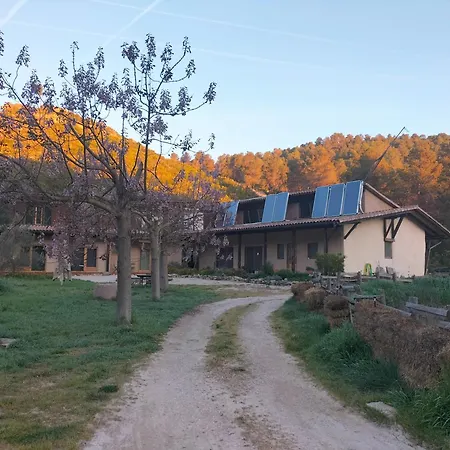 Εξοχικό σπίτι Mas La Llum, La Casa De Palla Arens de Lledo